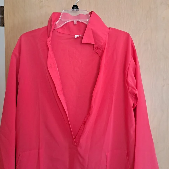 Women's NWT Summer Beach Shirt Dress Cover-up Loose Dress Coral Shrimp Color L. - Picture 2 of 5